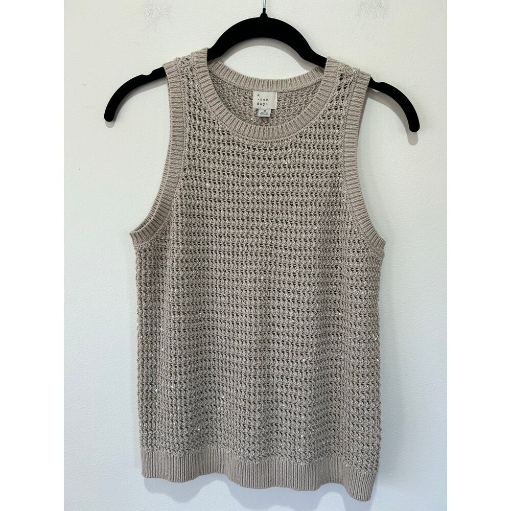 A New Day Target sweater vest knit tan sparkly size S crochet holiday festive